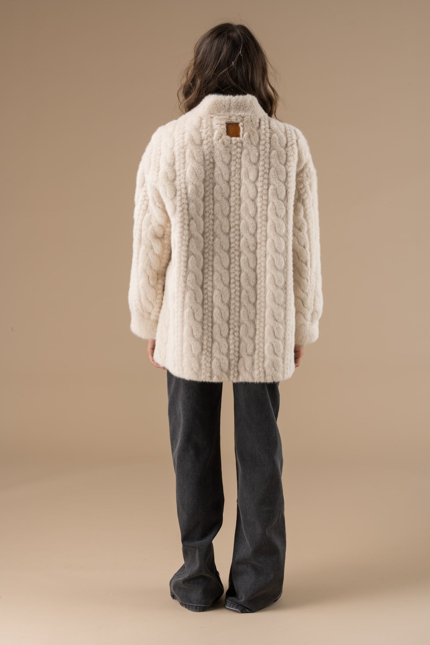 Veste Veronica Ecru au col classique