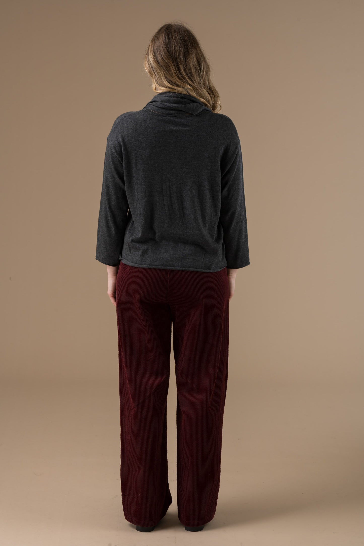 Pull Manu manches longues à patte de boutonnage