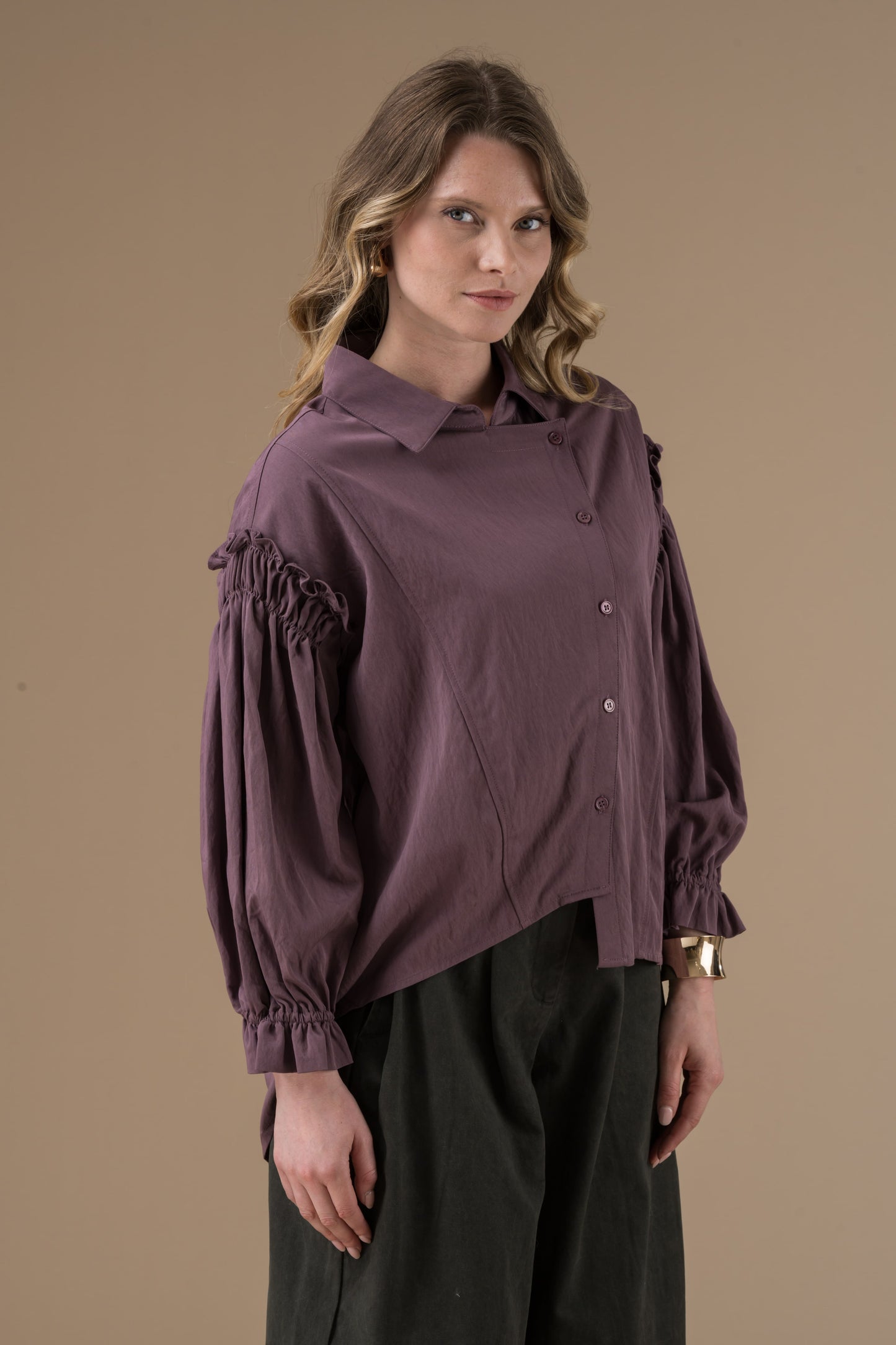 Blouse Tulipe asymétrique à manches longues