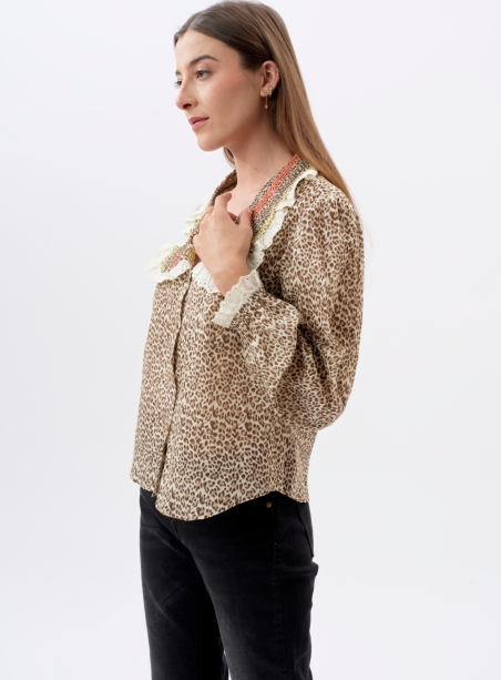 Caleb leopard shirt