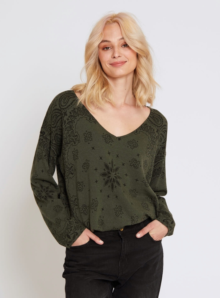 Esme l'Adoree khaki sweater