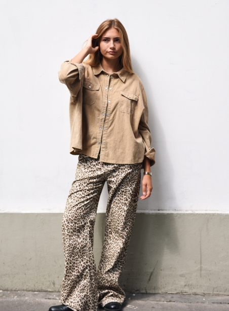 Bonnie camel shirt