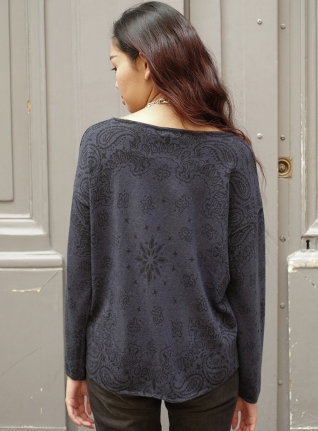 Esme l'Adoree midnight sweater