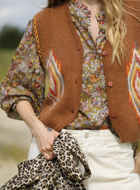 Laura Camel Vest