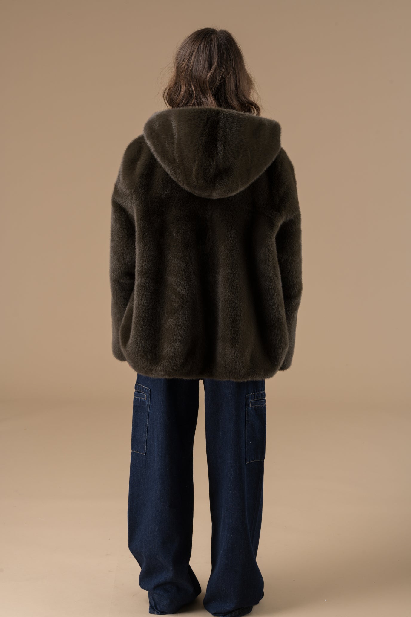 Manteau Katarina et sa capuche