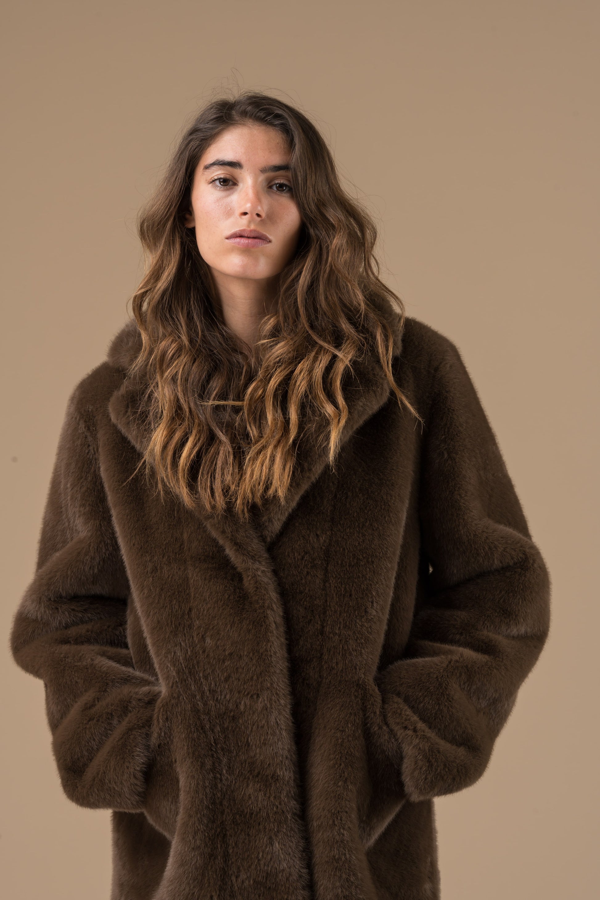 Manteau Tatiana fourrure et col tailleur