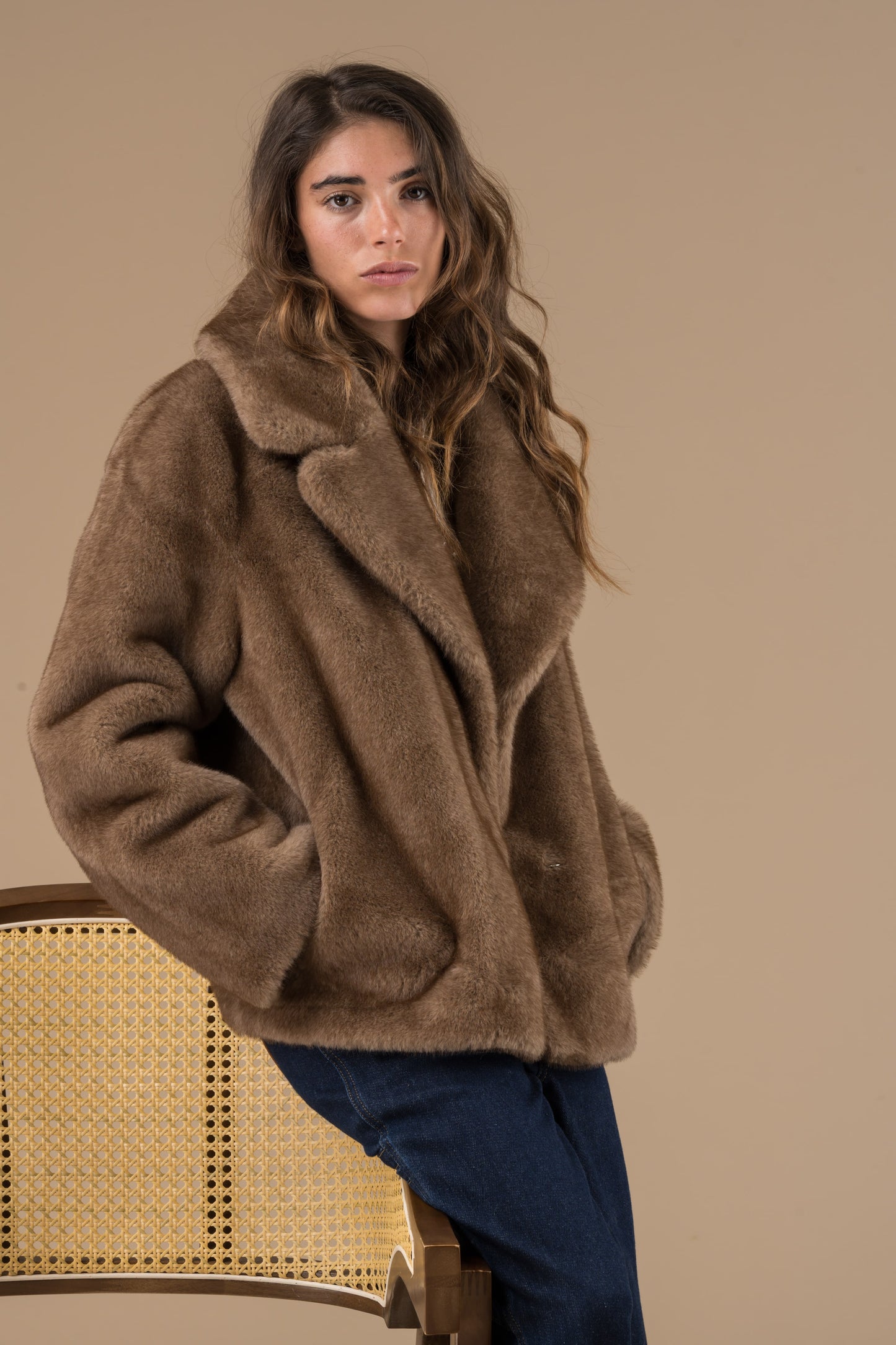 Manteau Oxana et col large à revers