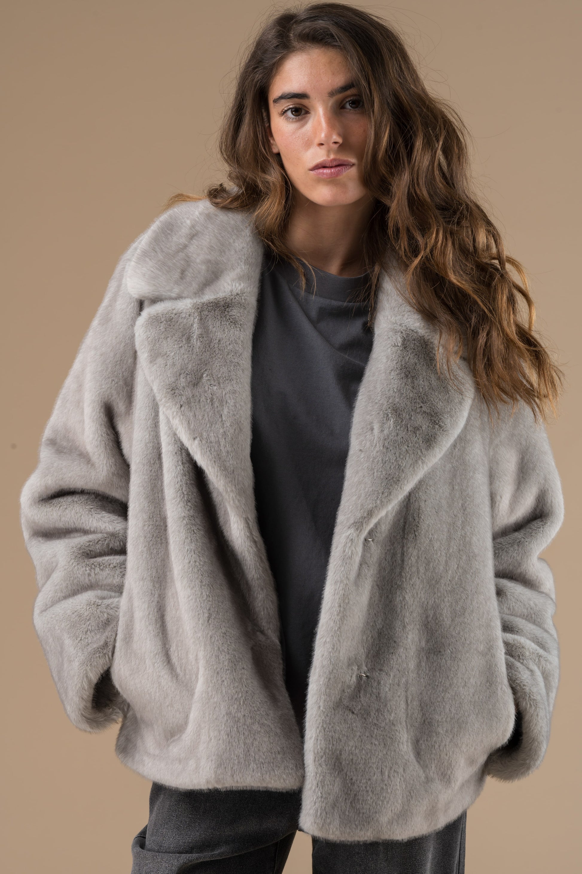 Manteau Oxana et col large à revers