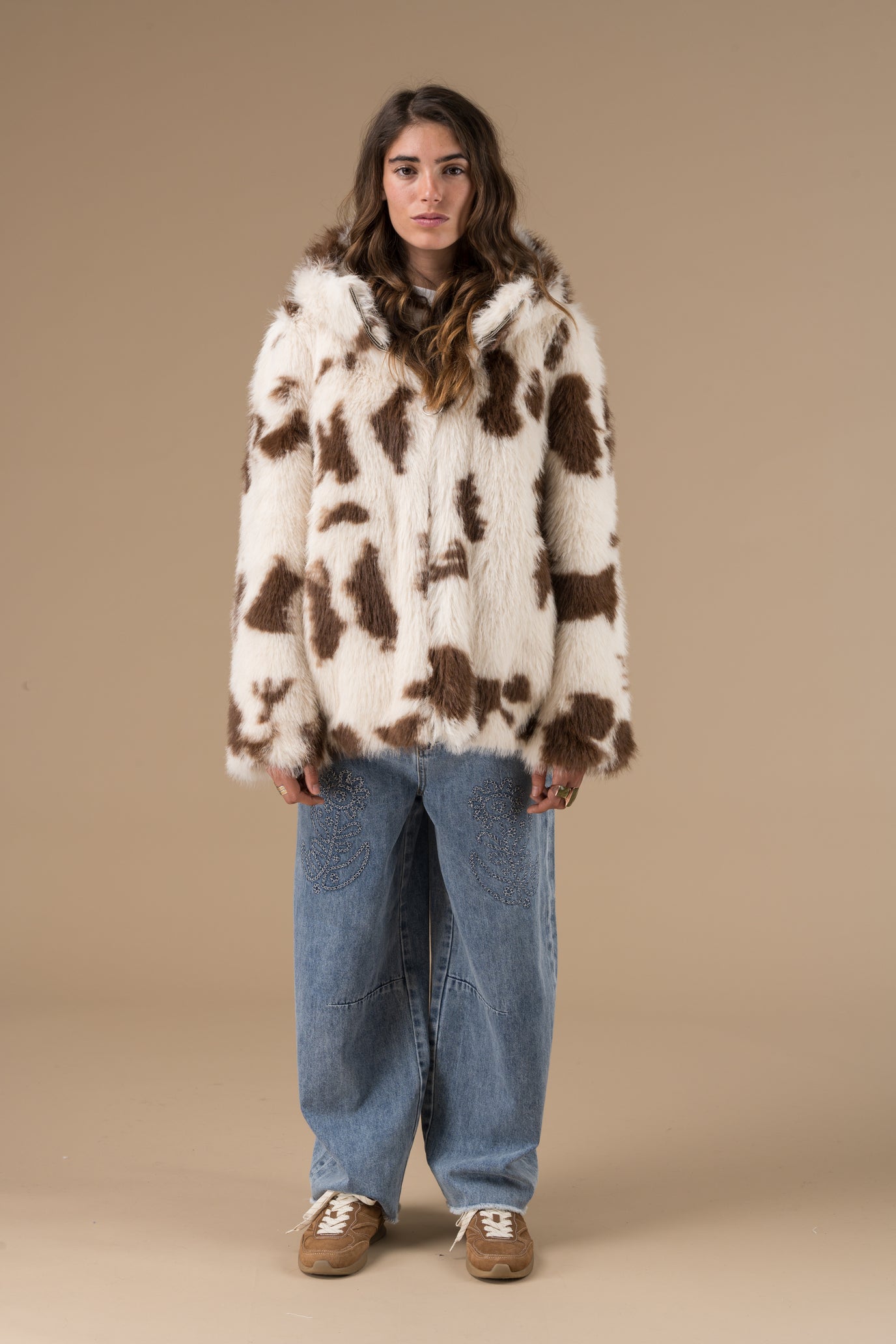 Manteau Katarina et sa capuche