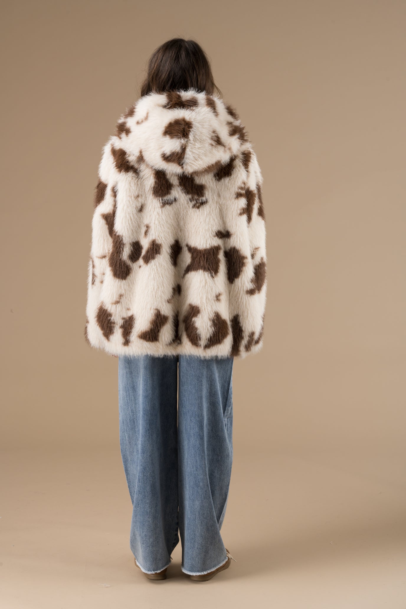 Manteau Katarina et sa capuche