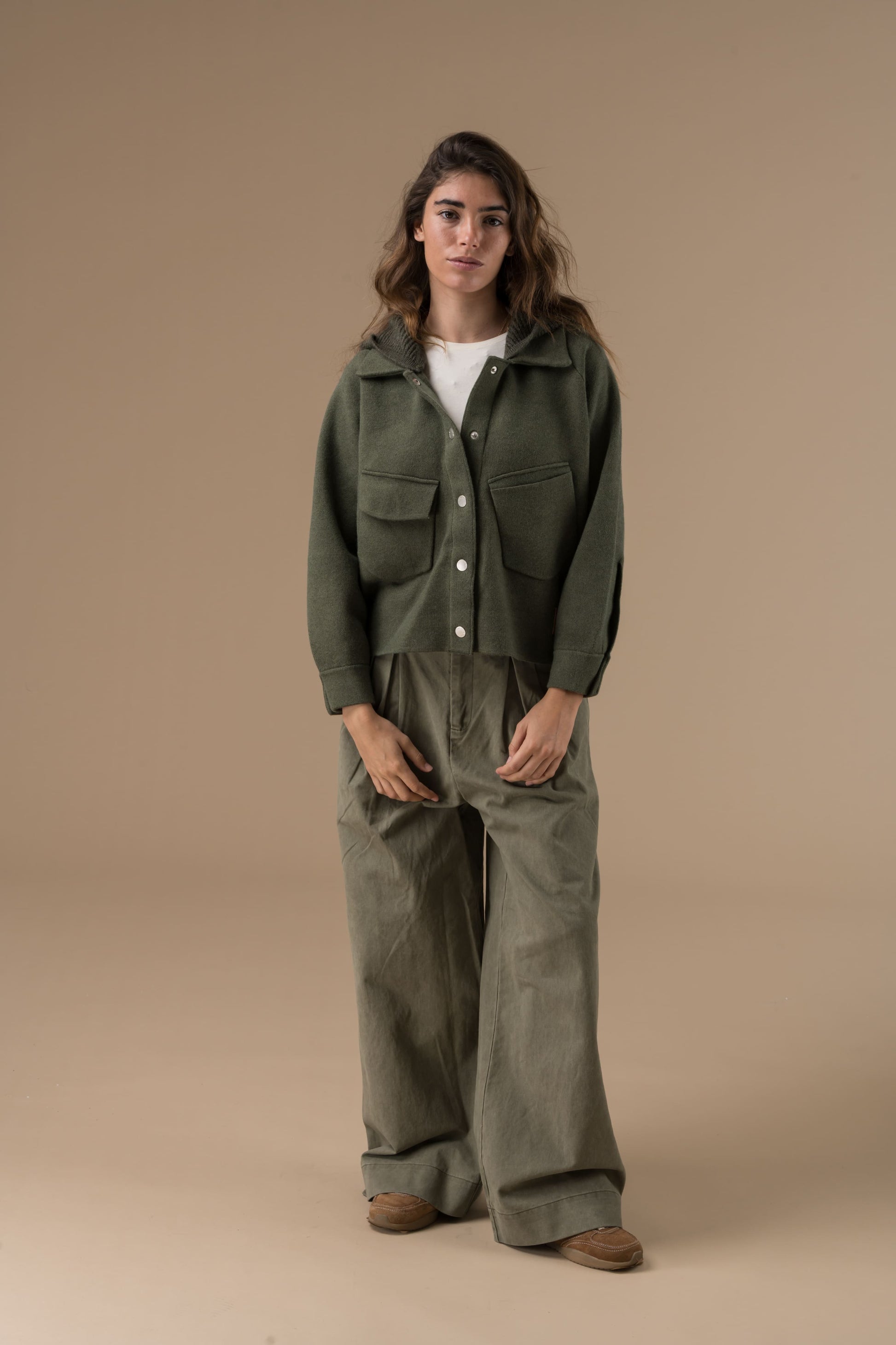 Veste Nerina courte avec capuche amovible