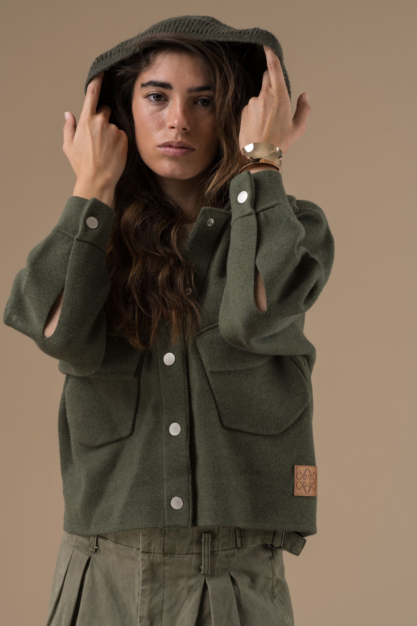 Veste Nerina courte avec capuche amovible