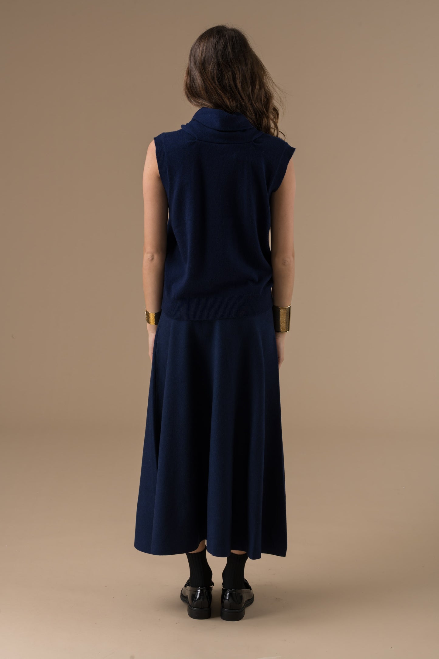 Pull Domitille sans manches et col montant