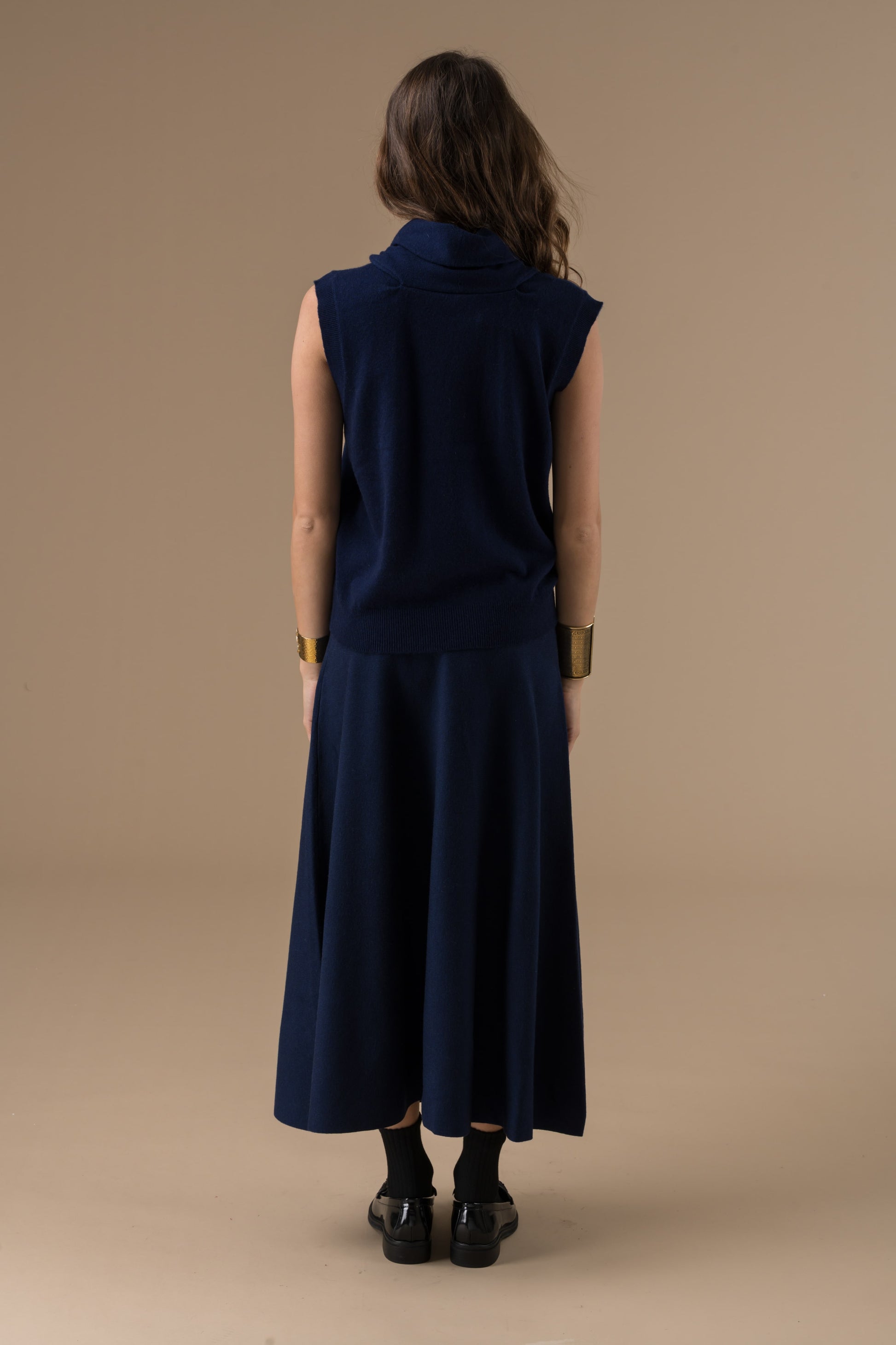Pull Domitille sans manches et col montant