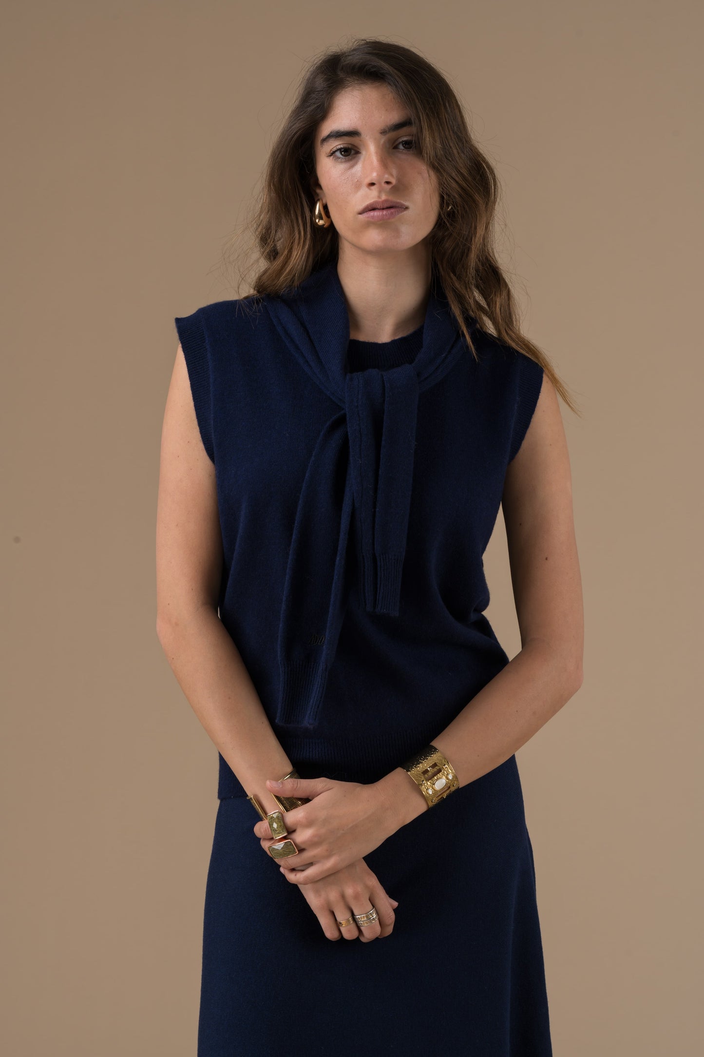 Pull Domitille sans manches et col montant