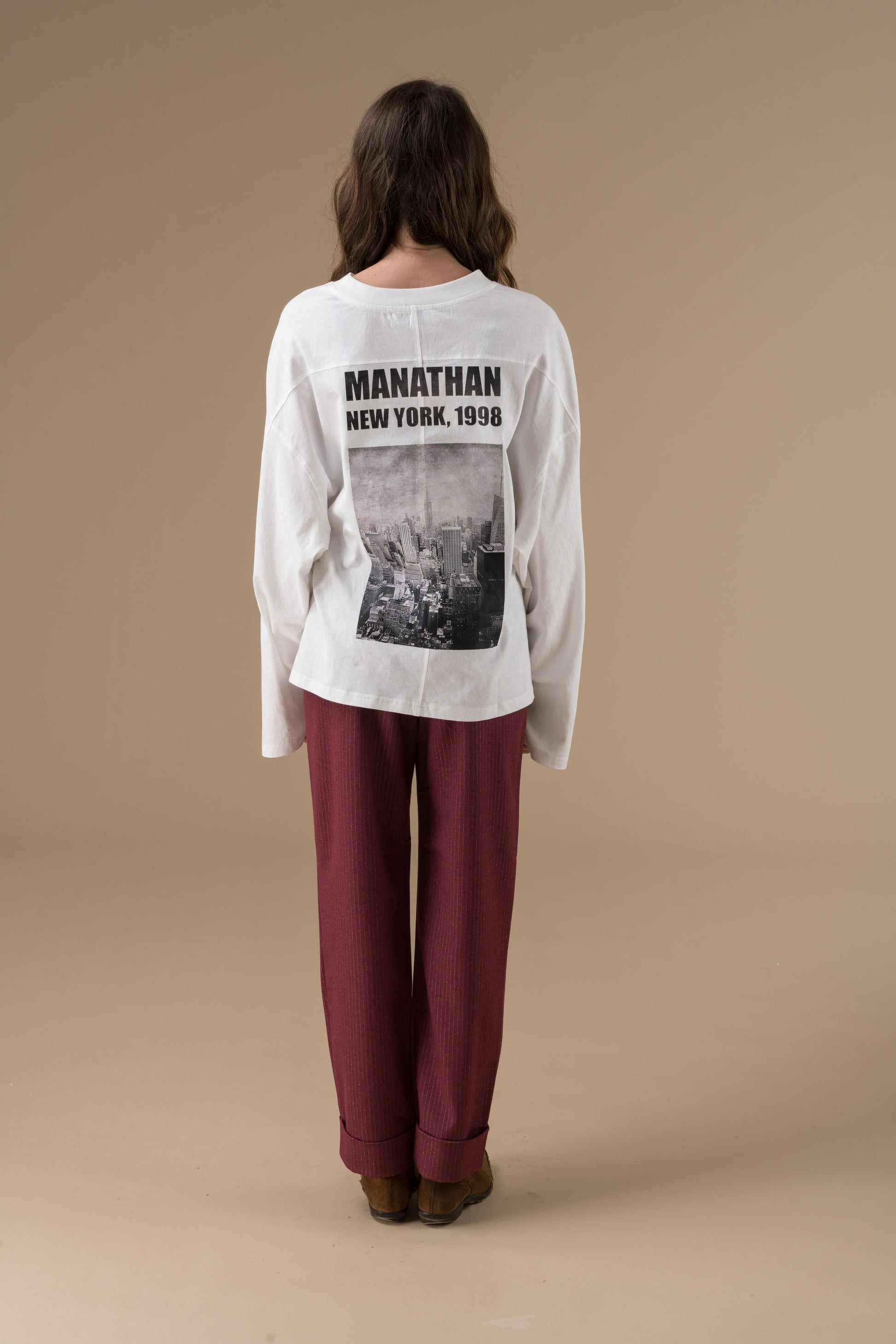 Pantalon Zoe à fines rayures raffinées