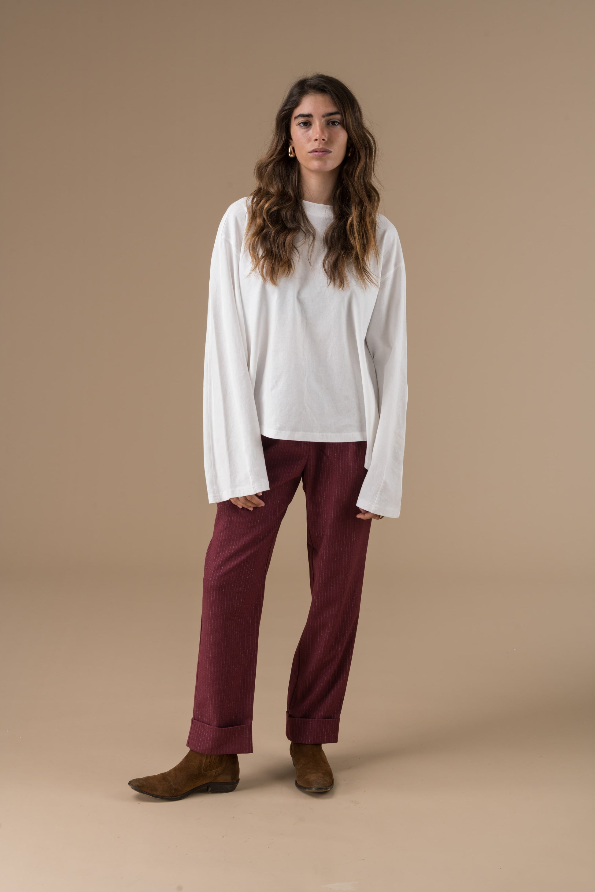 Pantalon Zoe à fines rayures raffinées