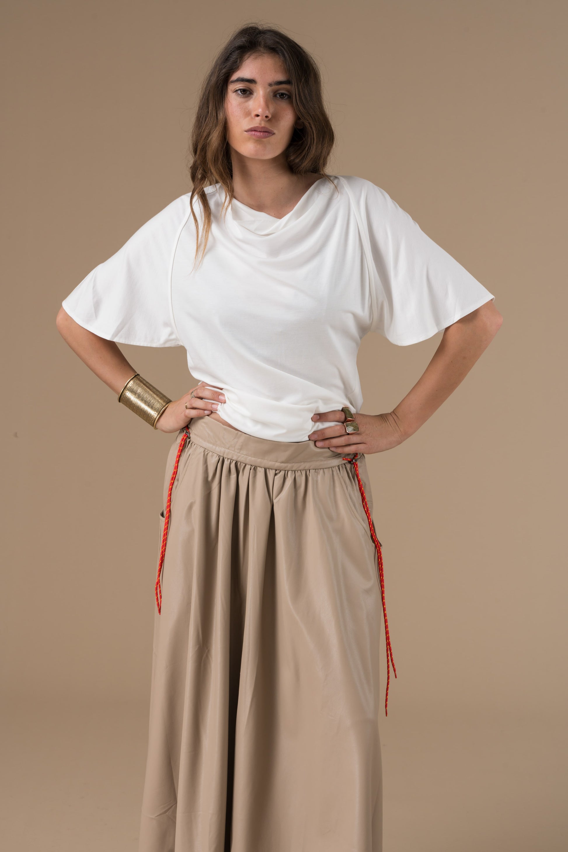 Jupe Acacia longue à imprimé feuillage taupe