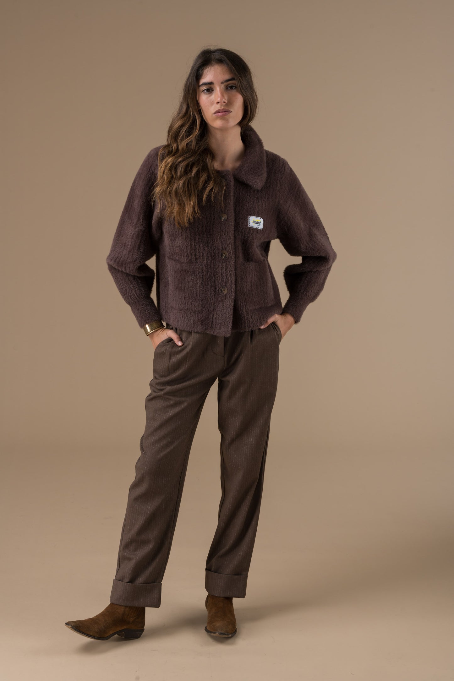 Pantalon Zoe à fines rayures raffinées