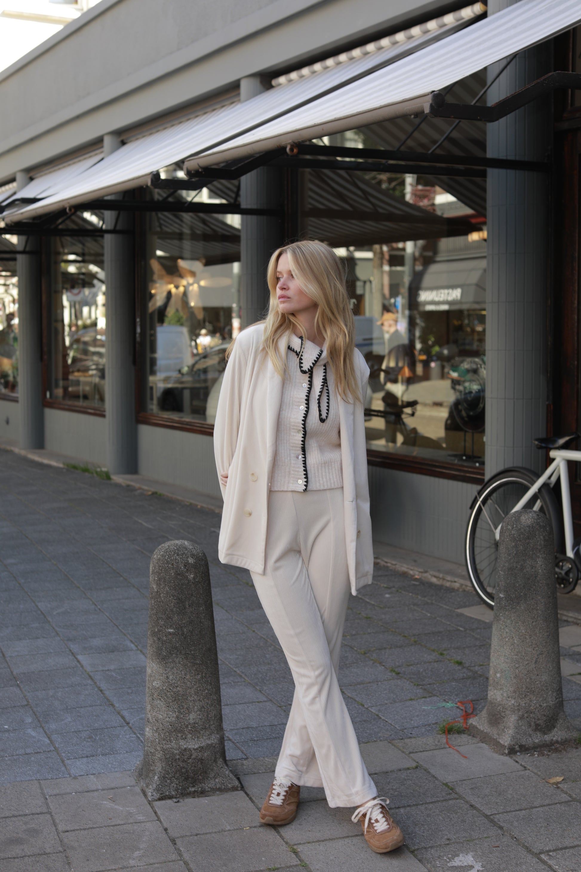 Pantalon Cassie droit taille haute