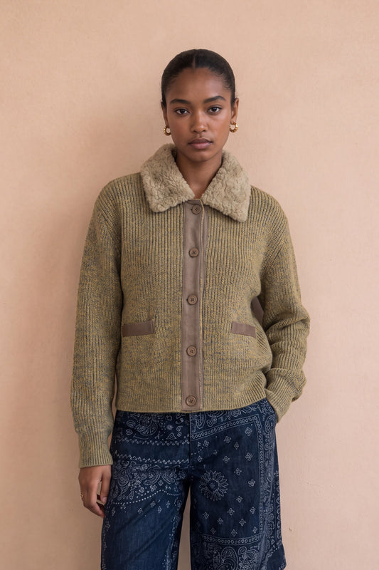 Cardigan col fausse fourrure Benji - Kaki