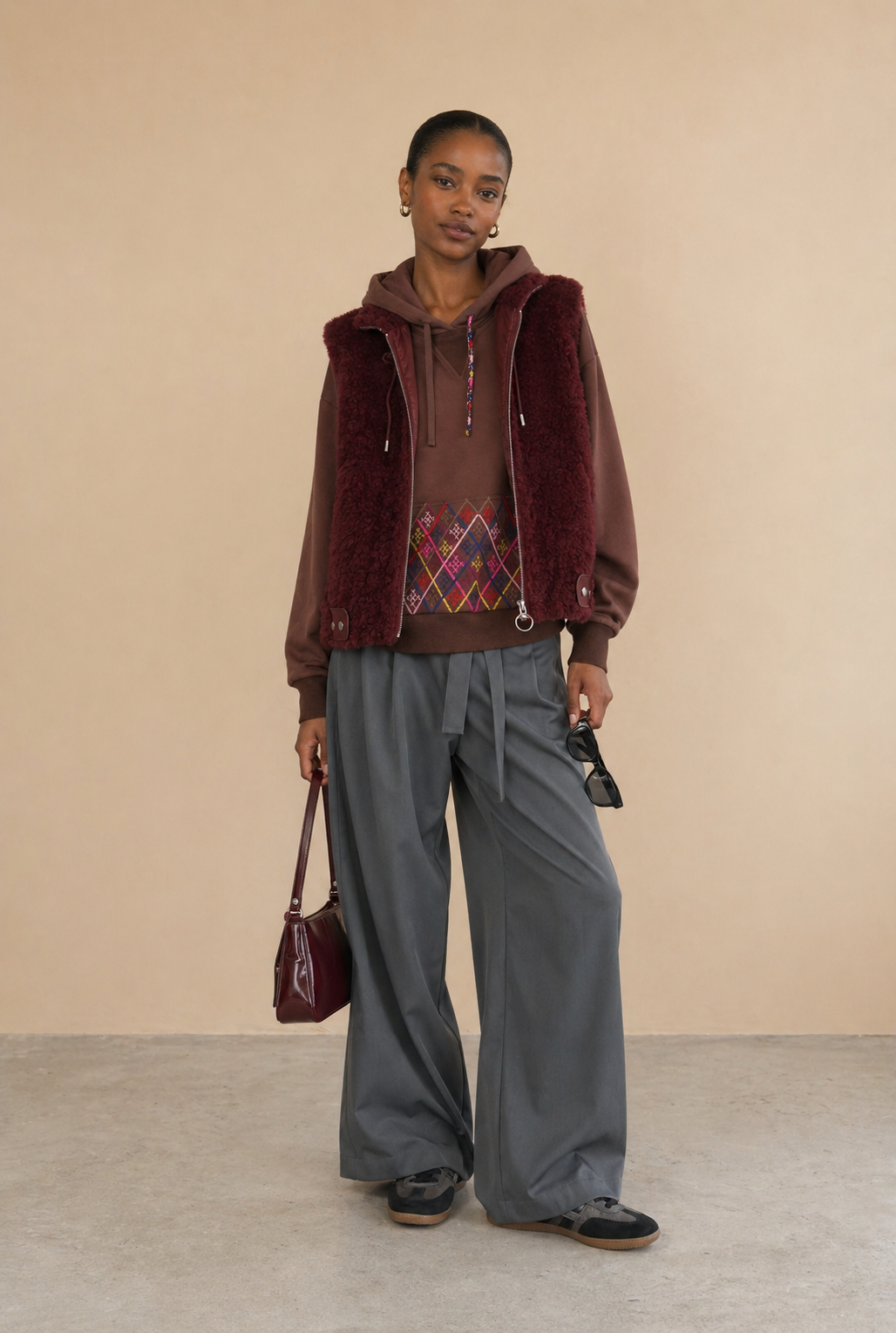 Veste sans manches fausse fourrure Delia - Burgundy