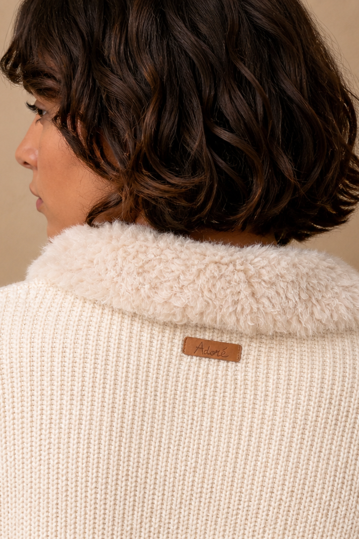 Cardigan en maille à col effet fourrure Benji - Écru