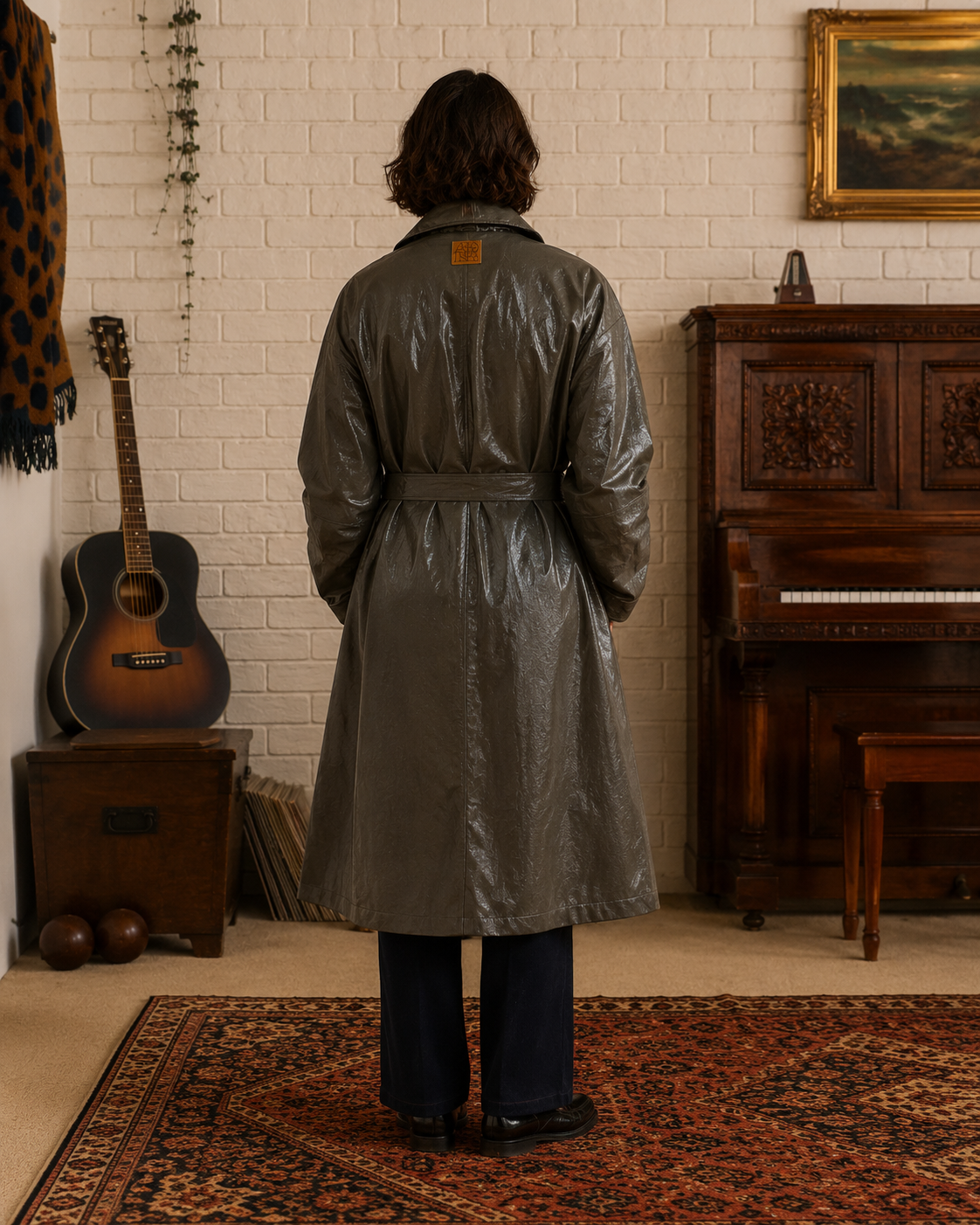 Le trench long effet cuir Angie - Kaki